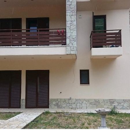 Villa Ria Kalavryta Bagian luar foto