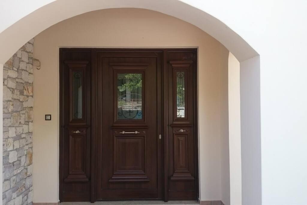 Villa Ria Kalavryta Bagian luar foto