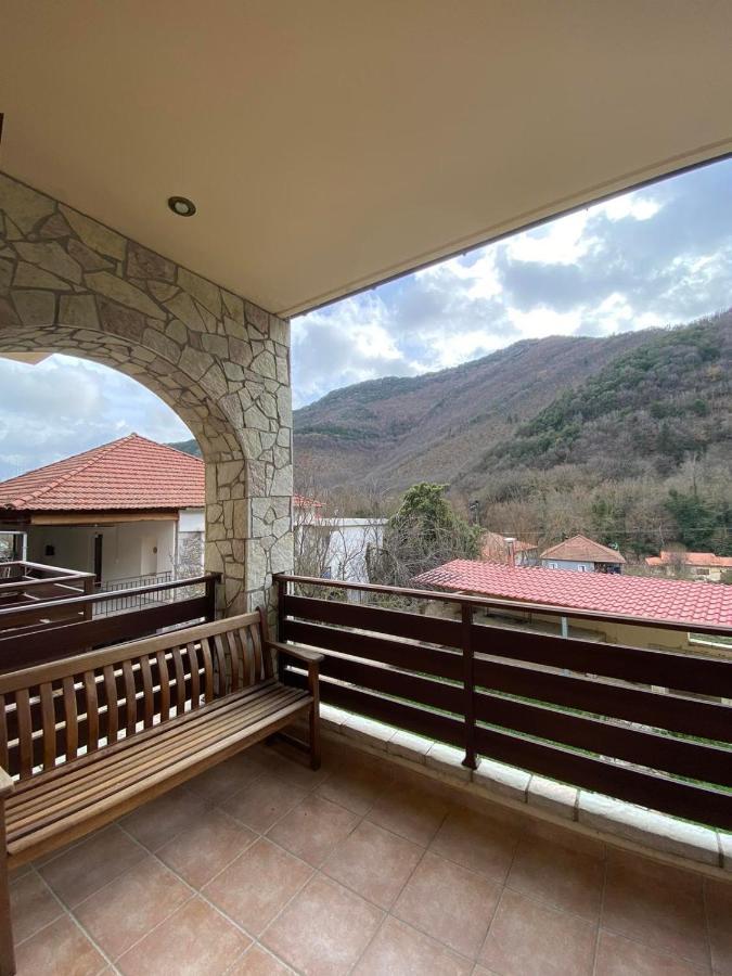 Villa Ria Kalavryta Bagian luar foto